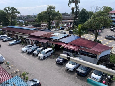 Taman Ungku Tun Aminah Low Cost Flat Full Renovated Corner Unit CAN FULL LOAN / Skudai