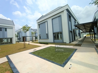 Eco Forest Hazelton Brand New Modern Semi-D Concept Terrace for Rent