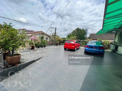 1 Storey Bungalow Fully Renovated @ Section 11, PJ