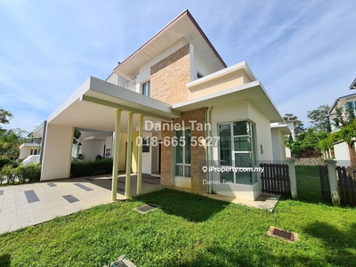 2-Storey Semi-Furnished Semi-D With Huge Land