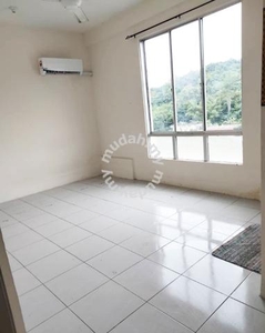 Maang apartment for rent partly furnish penampang