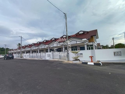 Teres 2 Tingkat Cantik Tengah Bandar Jerteh, Besut