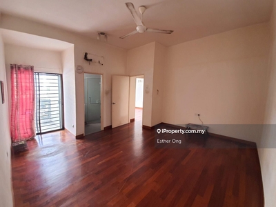 Townhouse Lower Unit 1861sf, Gated Guarded, Serdang Puchong South