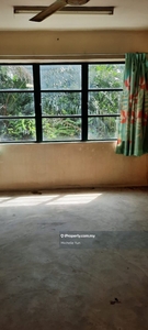 Freehold,4th floor walk up,non bumi,greenery view,basic unit,3r2b,1cp