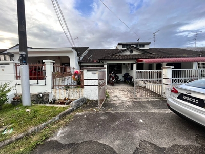 Open Facing House Bandar Baru Permas Jaya For Sale