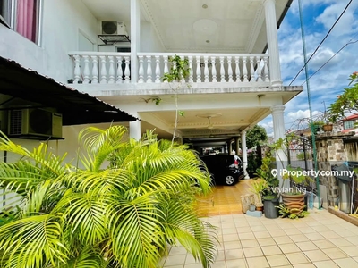 Puchong Utaman Double Storey Corner House For Sale