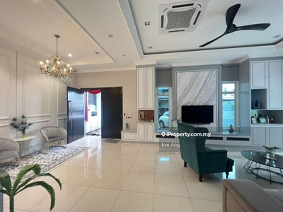 2-Storey Semi D House @ Bukit Indah For Sale