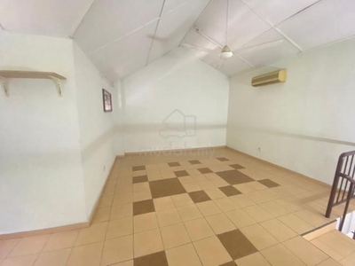 2,5 sty Terrace House facing Empty More Parking Nice Condition Rawang