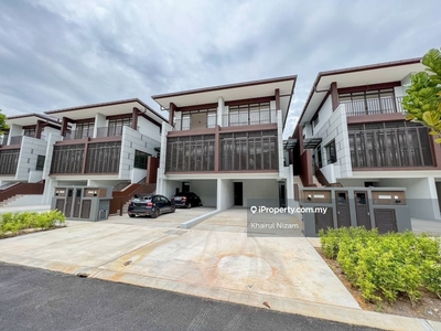 3 Storey Terrace @ The Mulia Residence, Cyberjaya - Facing Clubhouse