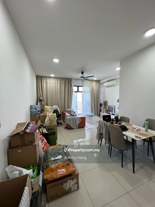Apartment Bukit Indah 8scape For Sale