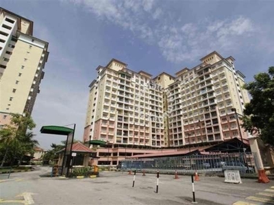 Arena green apartment freehold golf view nearby lrt station