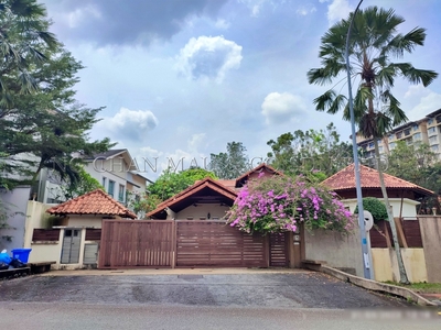 BELOW Market [-19%] 2 Storey Detached House with a swimming pool & private guardhouse, Corner Lot [Next to main road - Persiaran Tun Arshad Ayub]