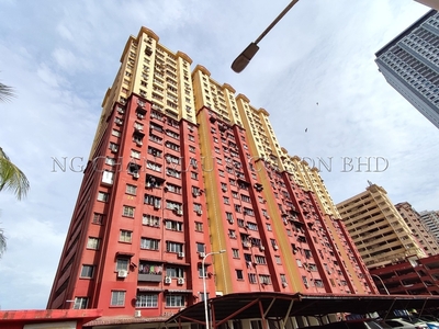 BELOW Market [-25%] 3 Bedroom Mutiara Idaman Apartment, Corner Lot [4 min to Sunshine Jelutong; 7 min to Chew Jetty & Lotus's E-Gate]