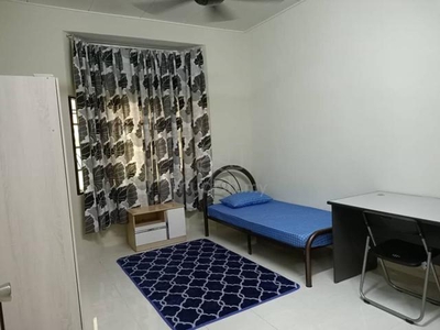 Bilik Master Bedroom untuk disewa (Perempuan muslim)