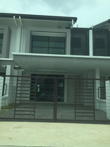 Bukit Raja, Geta double storey house for Sale