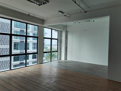 Cheap Furnished Kenwingston Office at tamarind paragon For rent