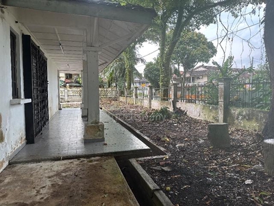 Corner lot ,Permas Jaya