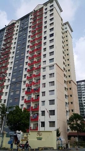 Corner Unit 1st Floor Vista Pinggiran Apartment Seri Kembangan Serdang