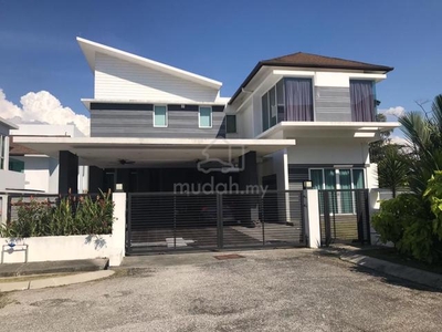 Exclusive 2 Storey Bungalow with marvelous layout & interior seksyen 7