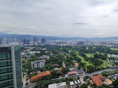 Exquisite serviced condominium with KLCC or Golf course view