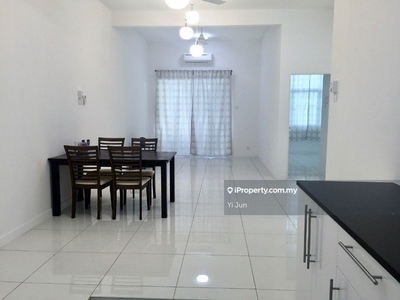 Fully Furnished 3r2b unit for sale