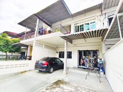 JB Town Taman Sri Tebrau Double Storey Terrace House sentosa pelangi