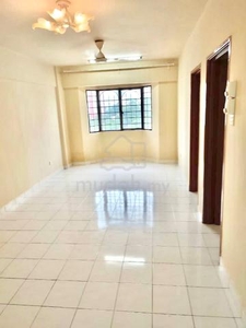 Middle Floor With Lift Lestari Apartment Bandar Sri Permaisuri Cheras
