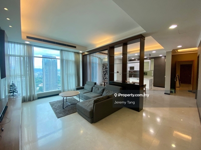 Private lift lobby, High Floor with KLCC Park and Golf Course View