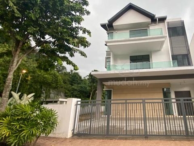 Semi D Bungalow Banglo 3-Storey New house Corner End Lot Damansara PJ