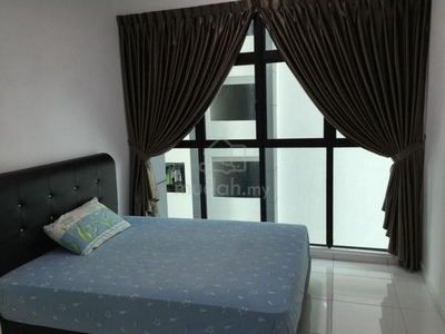 Sky Loft Premium Suit Bukit Indah 3+1Room4Bath Fully Furnish Low Floor