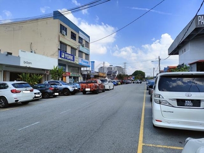 Taman Paramount, SeaPark, Petaling Jaya, Near LRT