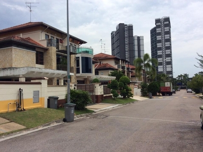 Taman Redang @ Redang Villa JB near Taman Molek Renovated 2.5 Storey Semi Detached House FOR SALE (ENDLOT)