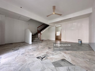 Cheap! Cheras Basic house Gated guarded Freehold. Many house available