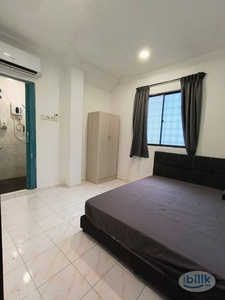 Johor Jaya - Hotel Style Private Room