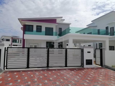 Melaka Jasin Bemban Luxury Bungalow with biggest land size