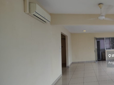 Pv 21 3 room fully aircon for rent!!