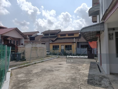 Taman Johor Jaya Low Cost Terrace Corner House For Rent