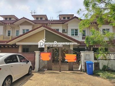 Terrace House For Sale at Section 7