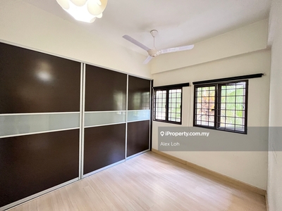 Value Buy: Most Serene Low Floor Villa Condo with Taman View