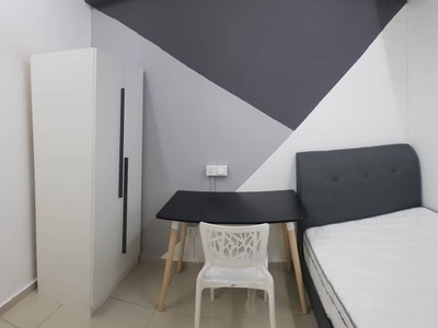 Nice design Single Room at Bandar Kinrara, Puchong