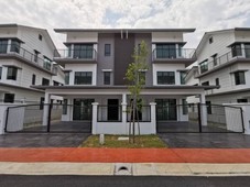 New Completed 3-Storey Semi-D Cluster House @ Kajang City