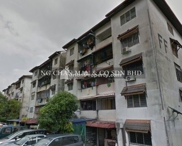 Apartment For Auction at Taman Pinggiran