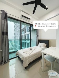 Near Sunway Pyramid: Modern Style Middle Balcony Room at Verando Residence, Petaling Jaya