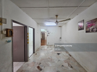 1 Storey Terrace House with Kitchen Fully Extended Taman Desa Semenyih