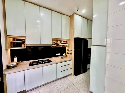 3.5 Storey Terrace Superlink Duta Suria Residency Ampang For Sale