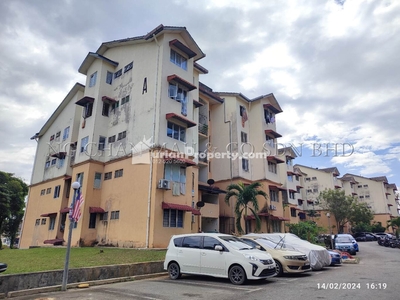 Apartment For Auction at Cempaka Apartment