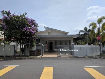 Corner Lot, Renovated, Huge Land, Bungalows at Mantin, Negeri Sembilan