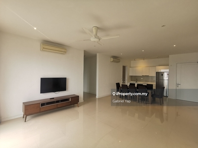Corner Penthouse Unit in Good Condition w/ Perpetual View of KL City