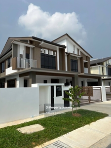 Freehold Double Storey Semi D at Bywater Homes, Setia Alam