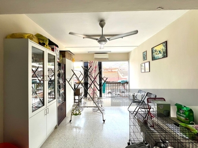 Freehold, Good Condition & Well Kept. Cheras Business Centre, Yulek